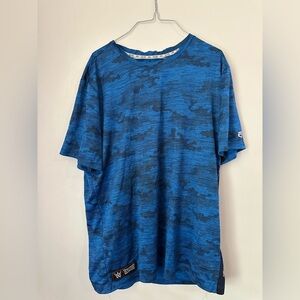 $3 bundle sale- Tapout men’s blue athletic shirt